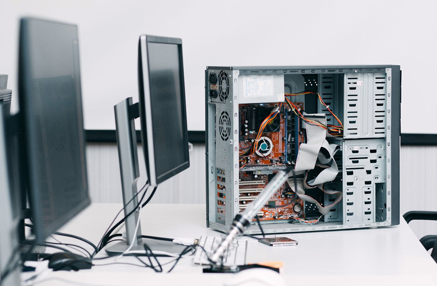 Things that you never expect on cctv installation.